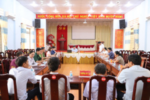 Xã Lộc Tấn triển khai Chiến dịch cao điểm 180 ngày đêm khám...